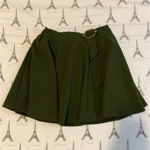 GREEN MINISKIRT WITH BELT DETAILS AND BUILT IN SHORTS SIZE XS